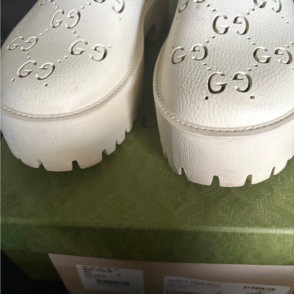 Gucci Beige and White Packaging - Picture 8 of 8